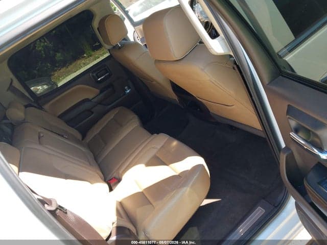 2017 GMC SIERRA 1500 DENALI 8