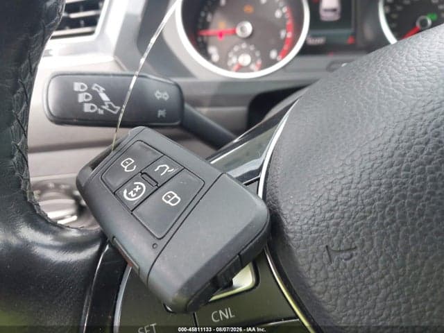 2018 VOLKSWAGEN TIGUAN 2.0T SE/2.0T SEL 11