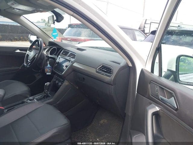 2018 VOLKSWAGEN TIGUAN 2.0T SE/2.0T SEL 5