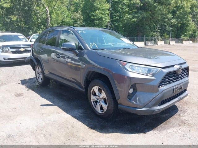 2019 TOYOTA RAV4 XLE - 1