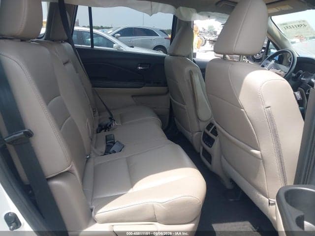 2017 HONDA PILOT EX-L 8