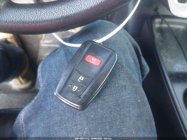 2017 TOYOTA PRIUS TWO 11