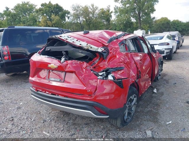 2026 CHEVROLET TRAX FWD LT 4