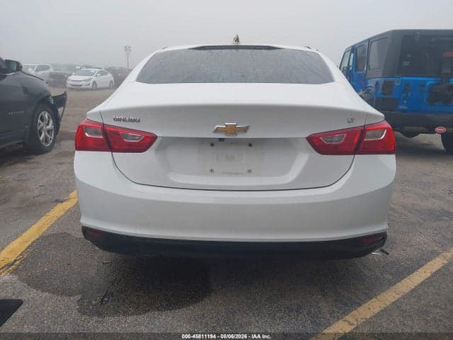 2017 CHEVROLET MALIBU 1LT 16