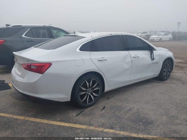 2017 CHEVROLET MALIBU 1LT 4