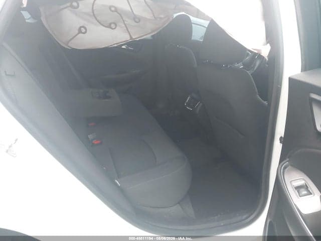2017 CHEVROLET MALIBU 1LT 8