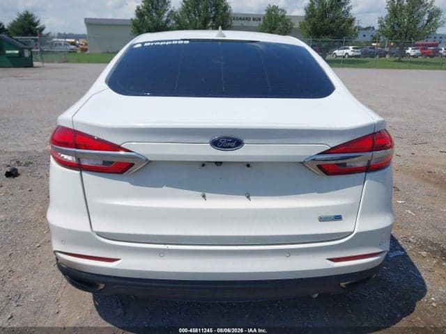 2020 FORD FUSION SE 16