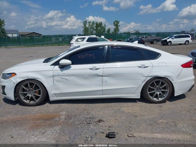 2020 FORD FUSION SE 6