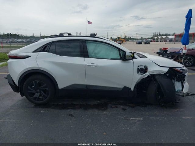 2026 TOYOTA C-HR SE 13