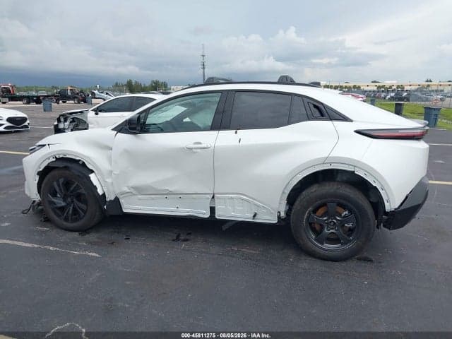 2026 TOYOTA C-HR SE 14
