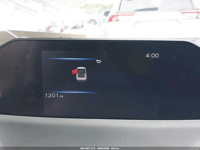 2026 TOYOTA C-HR SE 7