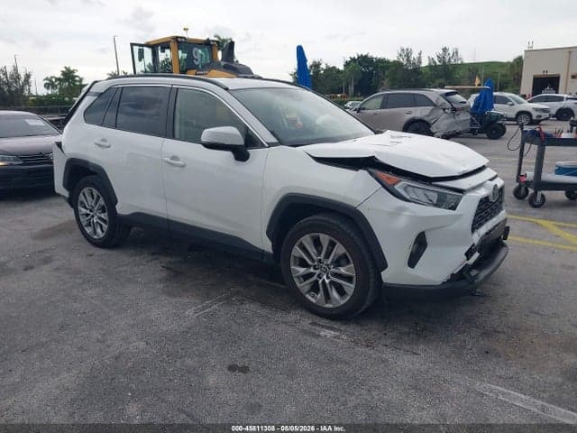 2019 TOYOTA RAV4 XLE PREMIUM 1