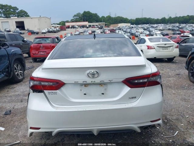 2021 TOYOTA CAMRY XSE 16
