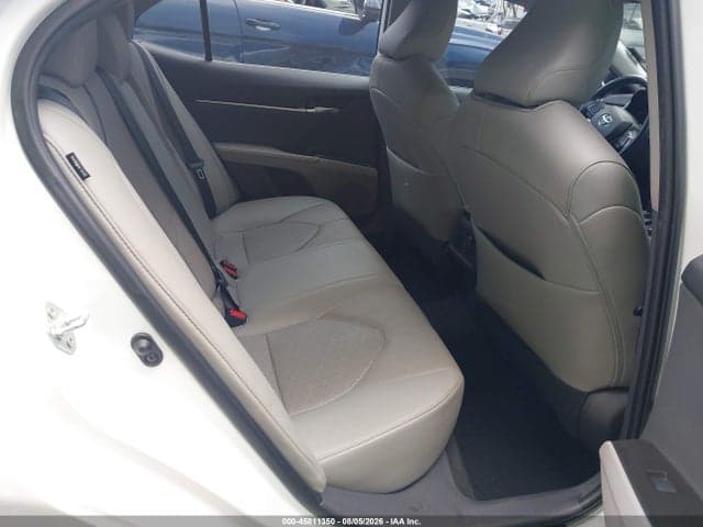 2021 TOYOTA CAMRY XSE 8
