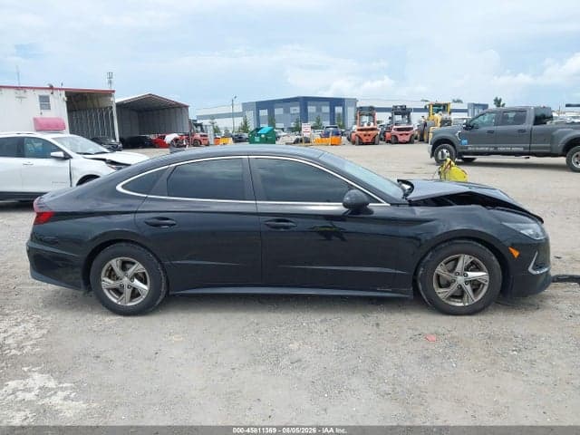 2021 HYUNDAI SONATA SE 13
