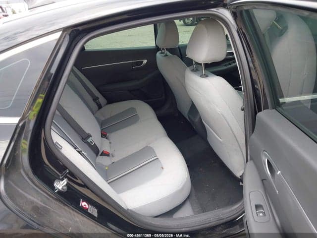 2021 HYUNDAI SONATA SE 8