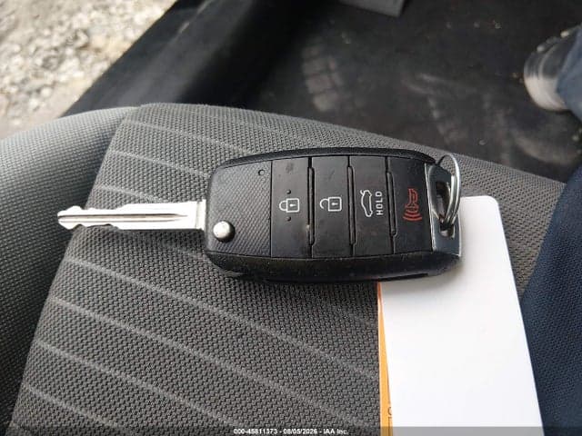 2017 KIA FORTE LX 11