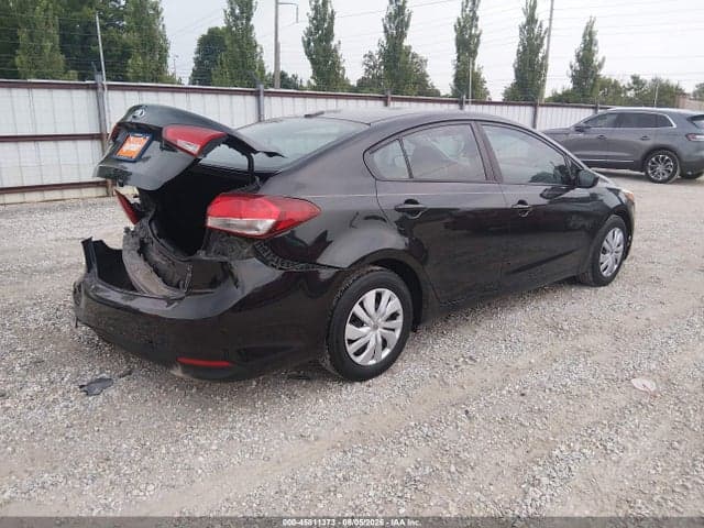 2017 KIA FORTE LX 4