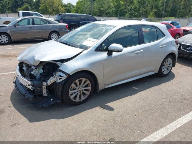 2025 TOYOTA COROLLA SE 2