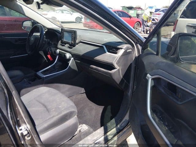 2021 TOYOTA RAV4 LE 5
