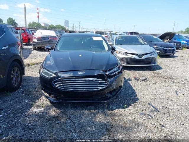 2018 FORD FUSION SE 12