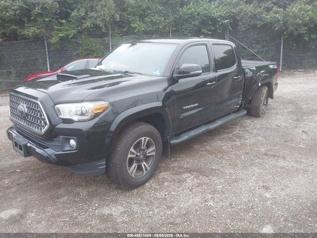 2018 TOYOTA TACOMA TRD SPORT 2