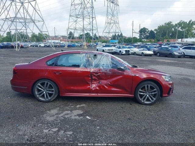 2018 VOLKSWAGEN PASSAT 2.0T R-LINE/2.0T S 14