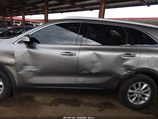 2018 KIA SORENTO 2.4L LX 14