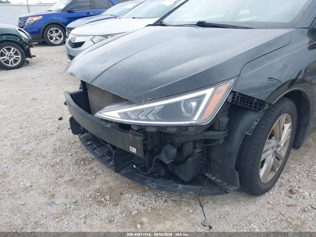 2020 HYUNDAI ELANTRA SEL 6