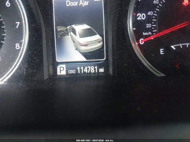 2017 TOYOTA CAMRY SE 16