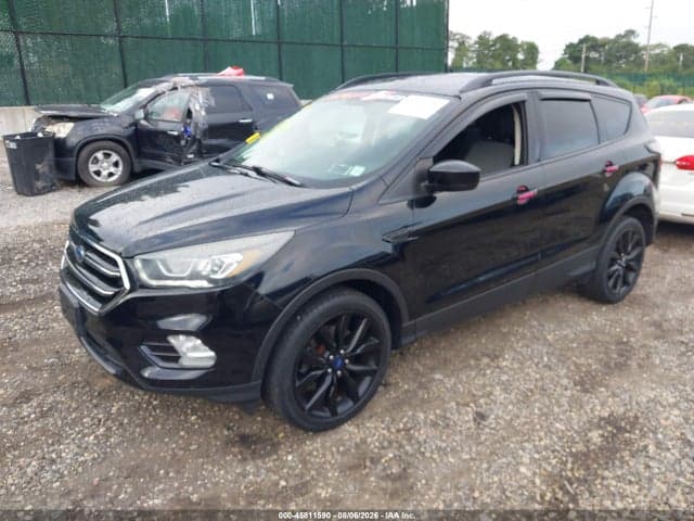 2017 FORD ESCAPE SE 2