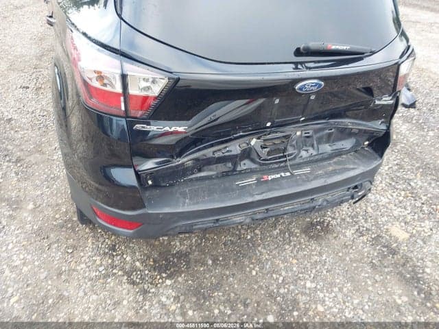 2017 FORD ESCAPE SE 6