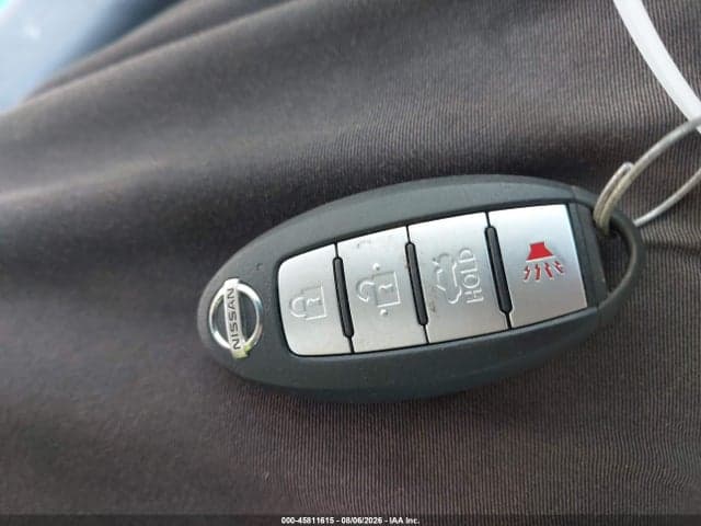2021 NISSAN VERSA SV XTRONIC CVT 11