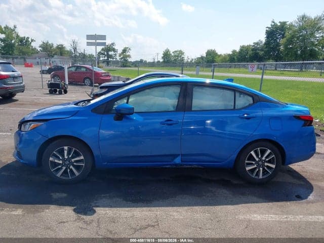 2021 NISSAN VERSA SV XTRONIC CVT 14