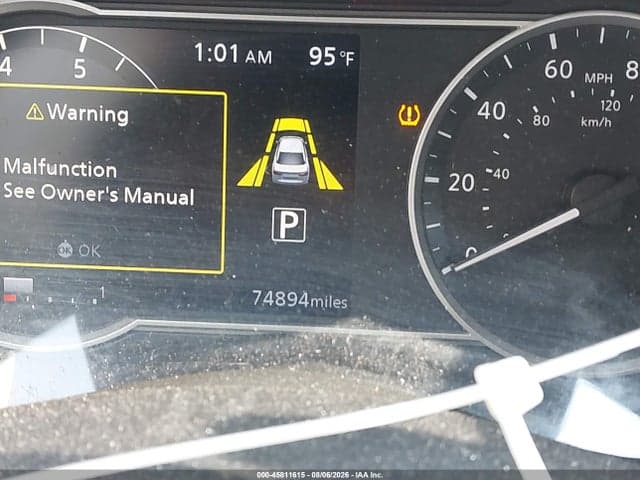 2021 NISSAN VERSA SV XTRONIC CVT 15