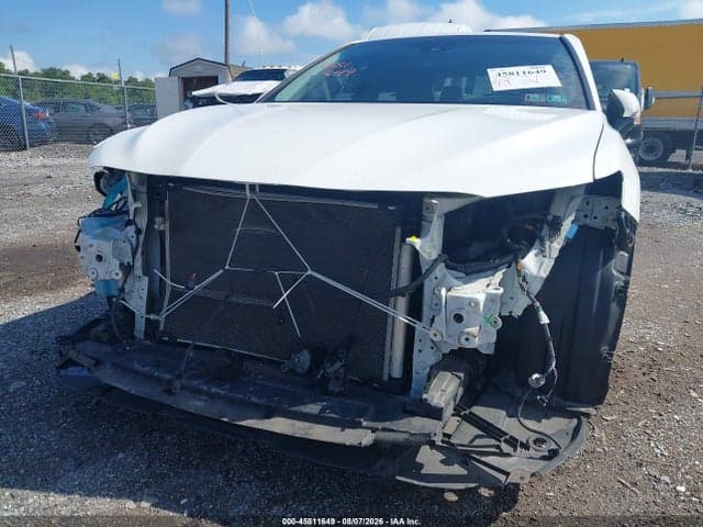 2018 TOYOTA CAMRY SE 6