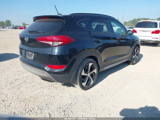 2017 HYUNDAI TUCSON VALUE 4