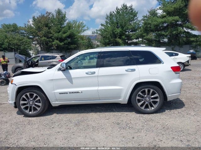 2018 JEEP GRAND CHEROKEE OVERLAND 4X4 15