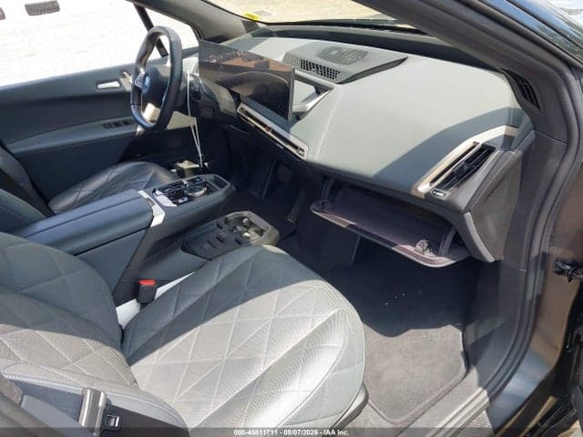 2024 BMW IX M60 5