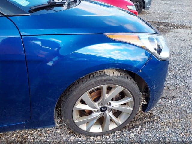 2017 HYUNDAI VELOSTER 13