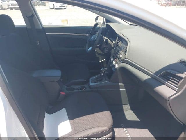 2019 HYUNDAI ELANTRA SE 5