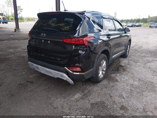 2019 HYUNDAI SANTA FE SE 4