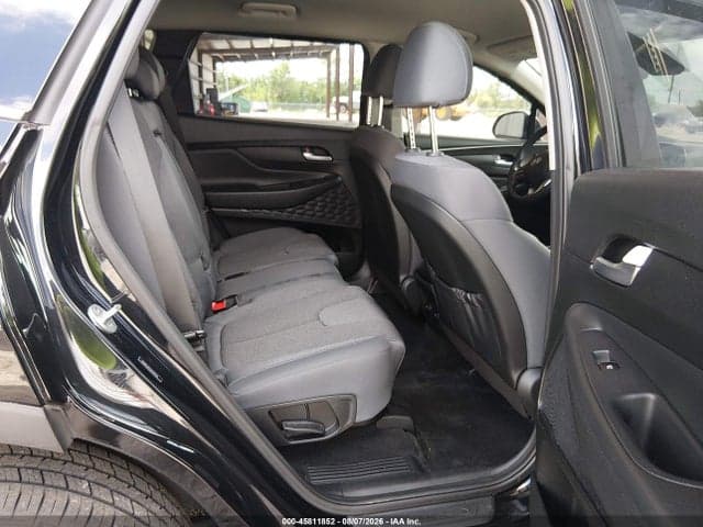 2019 HYUNDAI SANTA FE SE 8