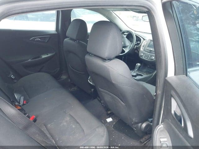 2017 CHEVROLET MALIBU 1LT 8