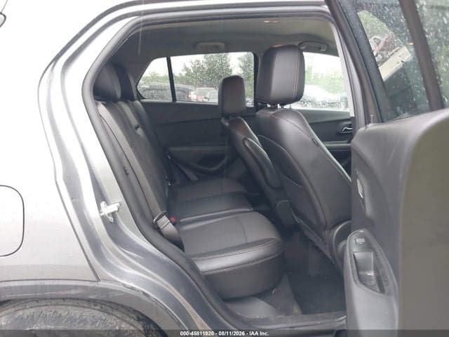 2019 CHEVROLET TRAX LT 8