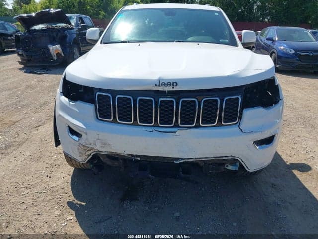 2019 JEEP GRAND CHEROKEE LAREDO E 4X4 12