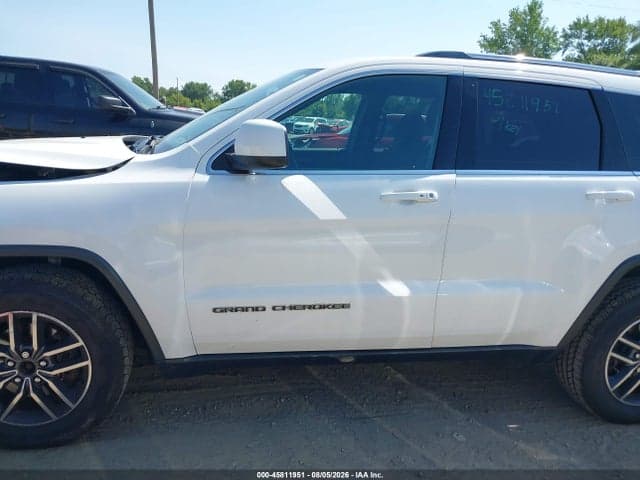 2019 JEEP GRAND CHEROKEE LAREDO E 4X4 14