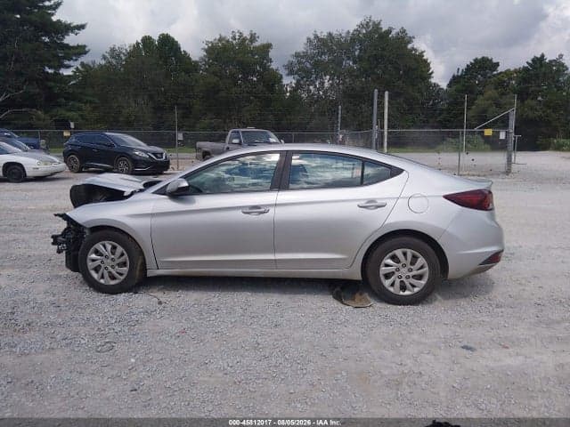 2019 HYUNDAI ELANTRA SE 15