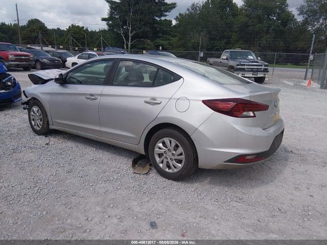 2019 HYUNDAI ELANTRA SE 3
