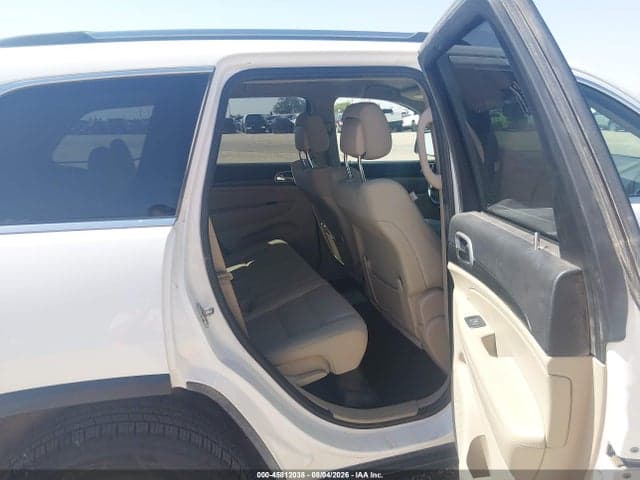 2019 JEEP GRAND CHEROKEE LAREDO E 4X2 8